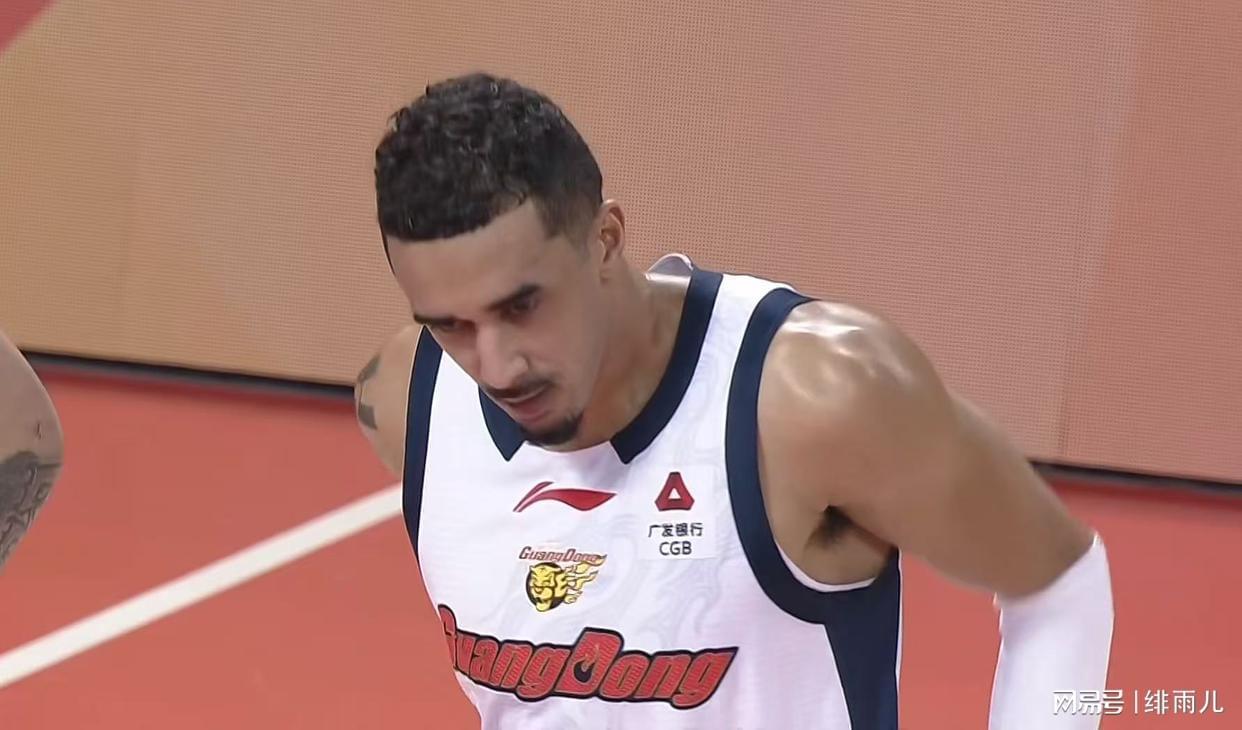 欧洲冠军联赛-不打了!广东强力外援确认下家,朱芳雨彻底失去“后路”!