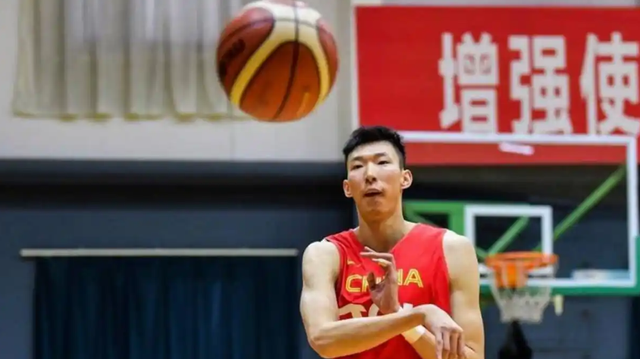 欧冠积分-两场世预赛过后,胡明轩等5名球员或无缘国家队,周琦留队查看